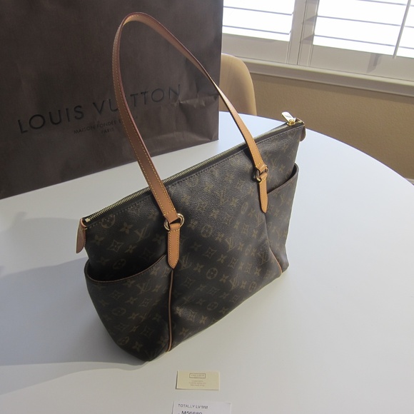 LOUIS VUITTON TOTALLY MM TOTE BAG MINT CONDITION - Picture 11 of 16